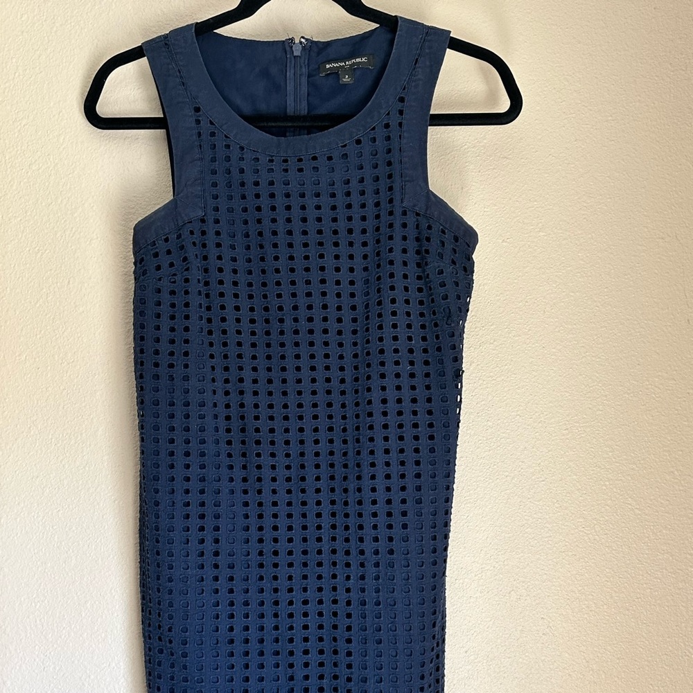 Banana Republic navy dress in size 2